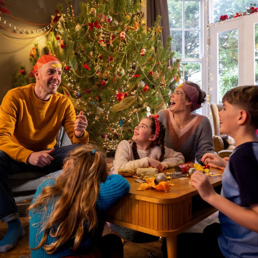 42 Best Fun Christmas Games to Play This Year!